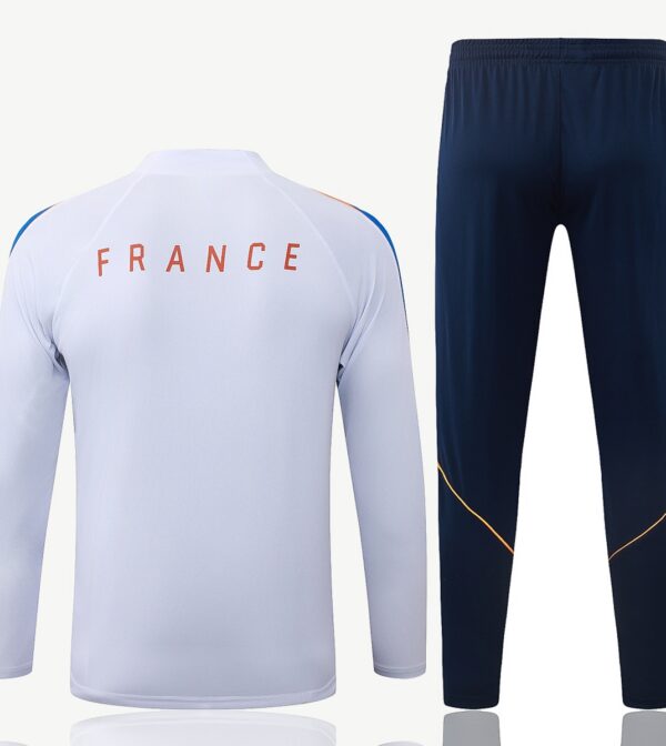 Ensemble Training FRANCE Blanc 2026/27
