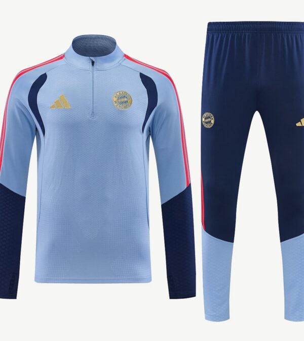 Ensemble Training BAYERN MUNICH Bleu Clair 2026/27