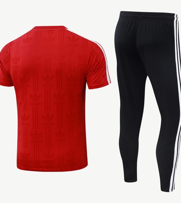 Adidas Perangkat Pelatihan 2026/27 Edisi Pemain