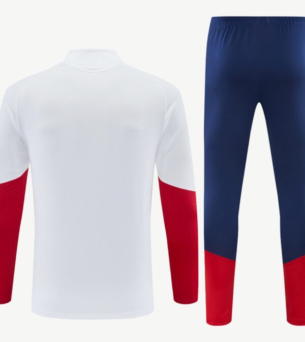 Ensemble Training ESPAGNE Blanc 2026/27