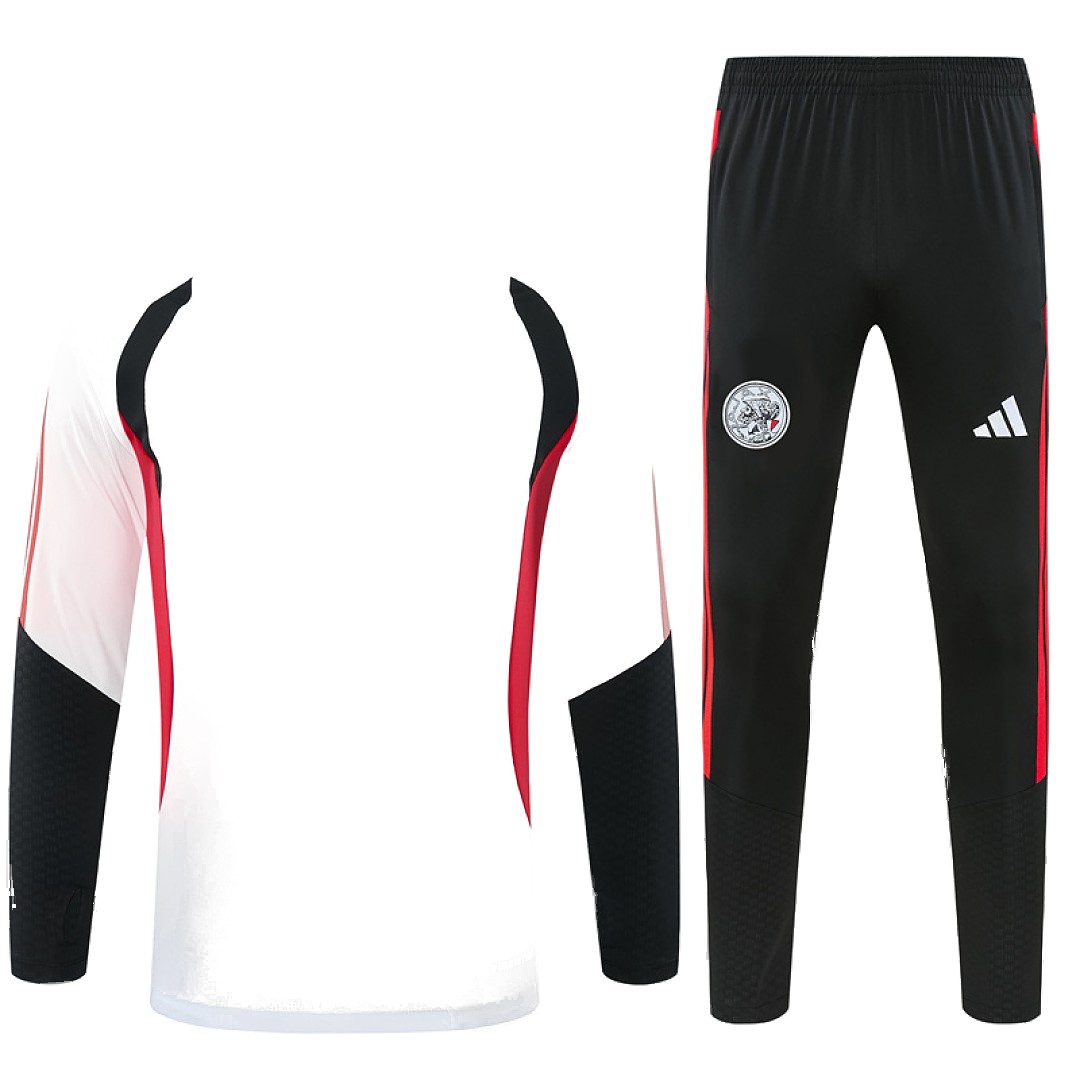 Ensemble Training AJAX Blanc 2026/27