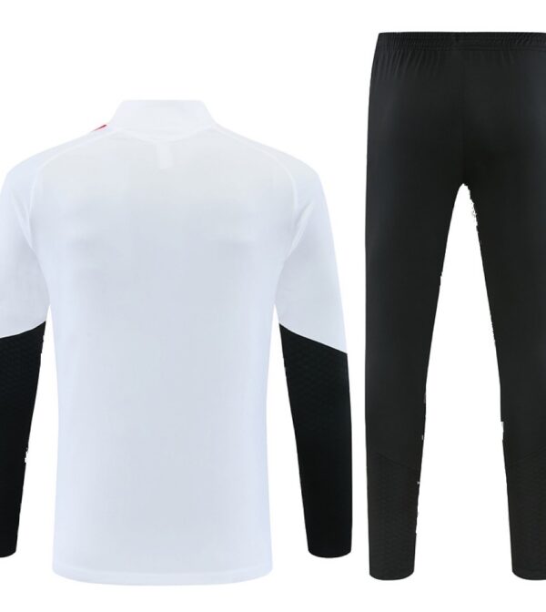 Ensemble Training AJAX Blanc 2026/27
