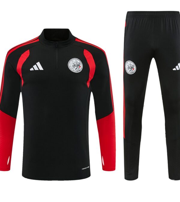 Ensemble Training AJAX Noir 2026/27