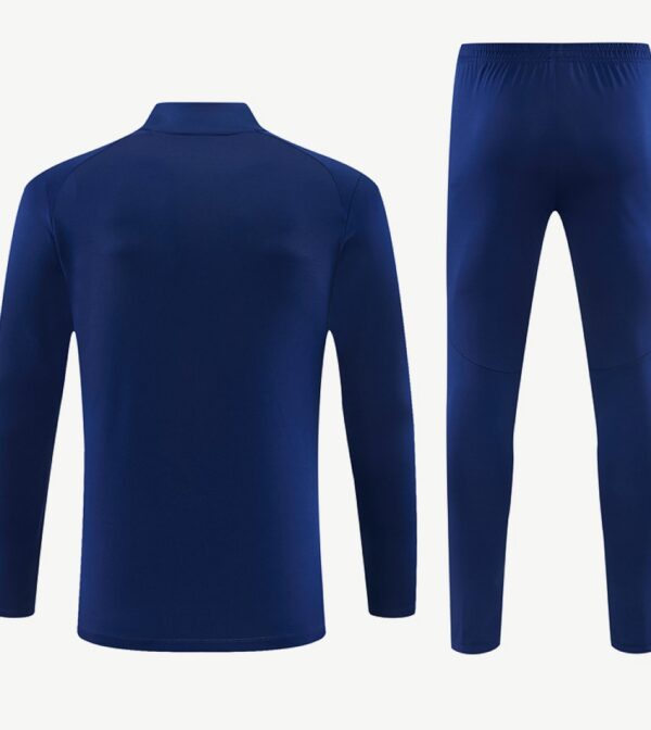 Ensemble Training MANCHESTER CITY Bleu Roi 2026/27