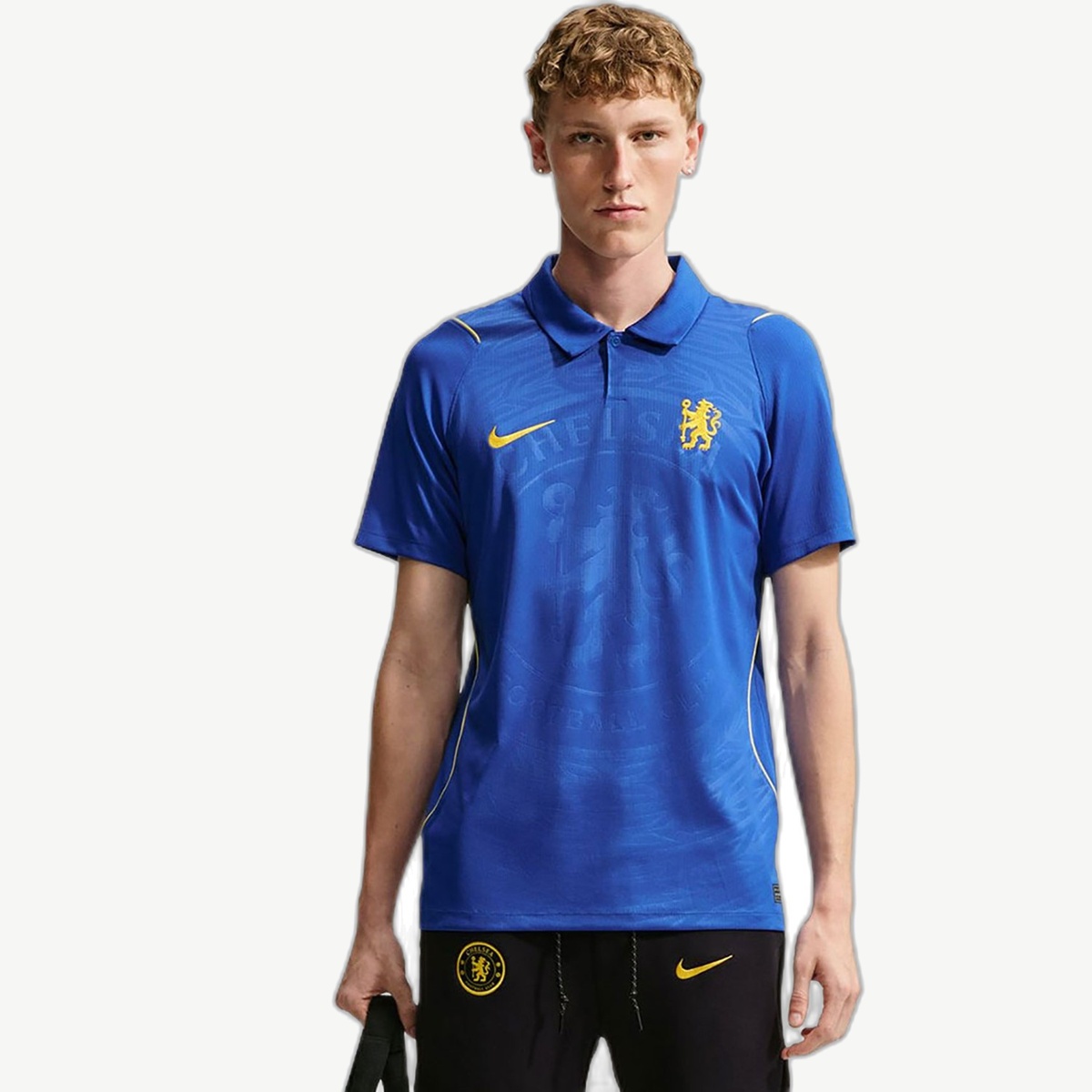 Chelsea Shorts 2026/27